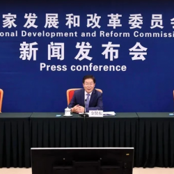发改委：我国5G基站占全球比重超60%，将引导支持社会资本加大新基建投入